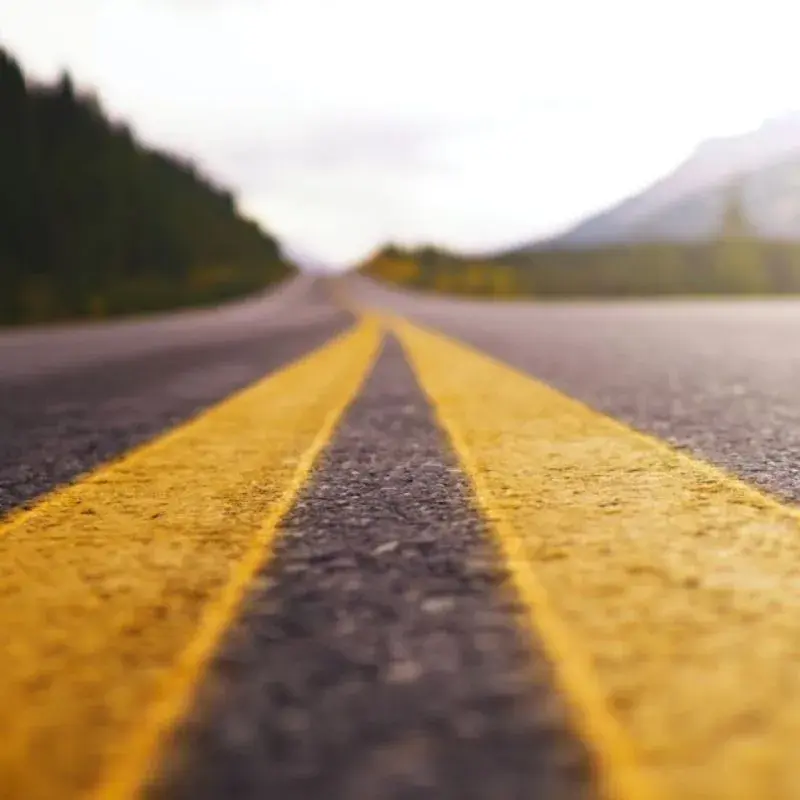 long-road-sq